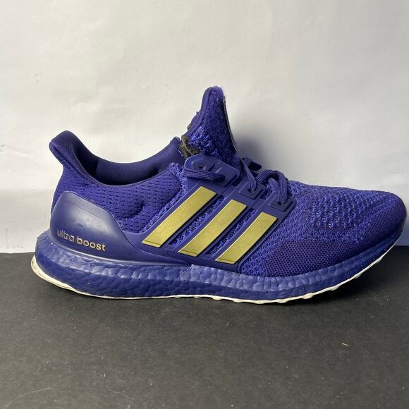 Mens Adidas UltraBoost 1.0 'NCAA Pack - Washington' Size 8.5 - Picture 1 of 7